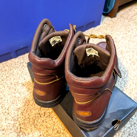 Men's Rockport Brown & Gold Boots - Picture 3 of 6